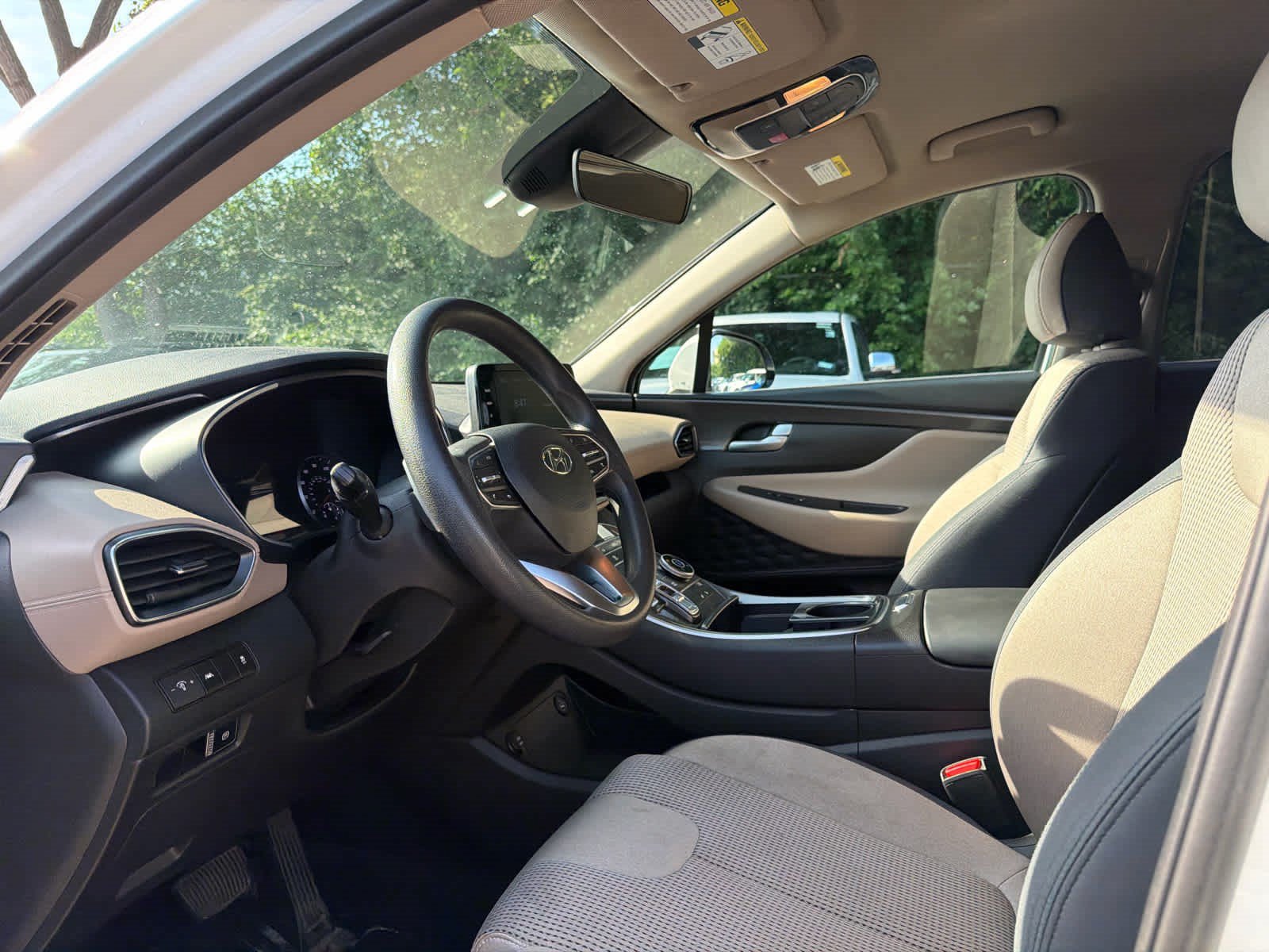 Used 2022 Hyundai Santa Fe SEL AWD/4WD image 5