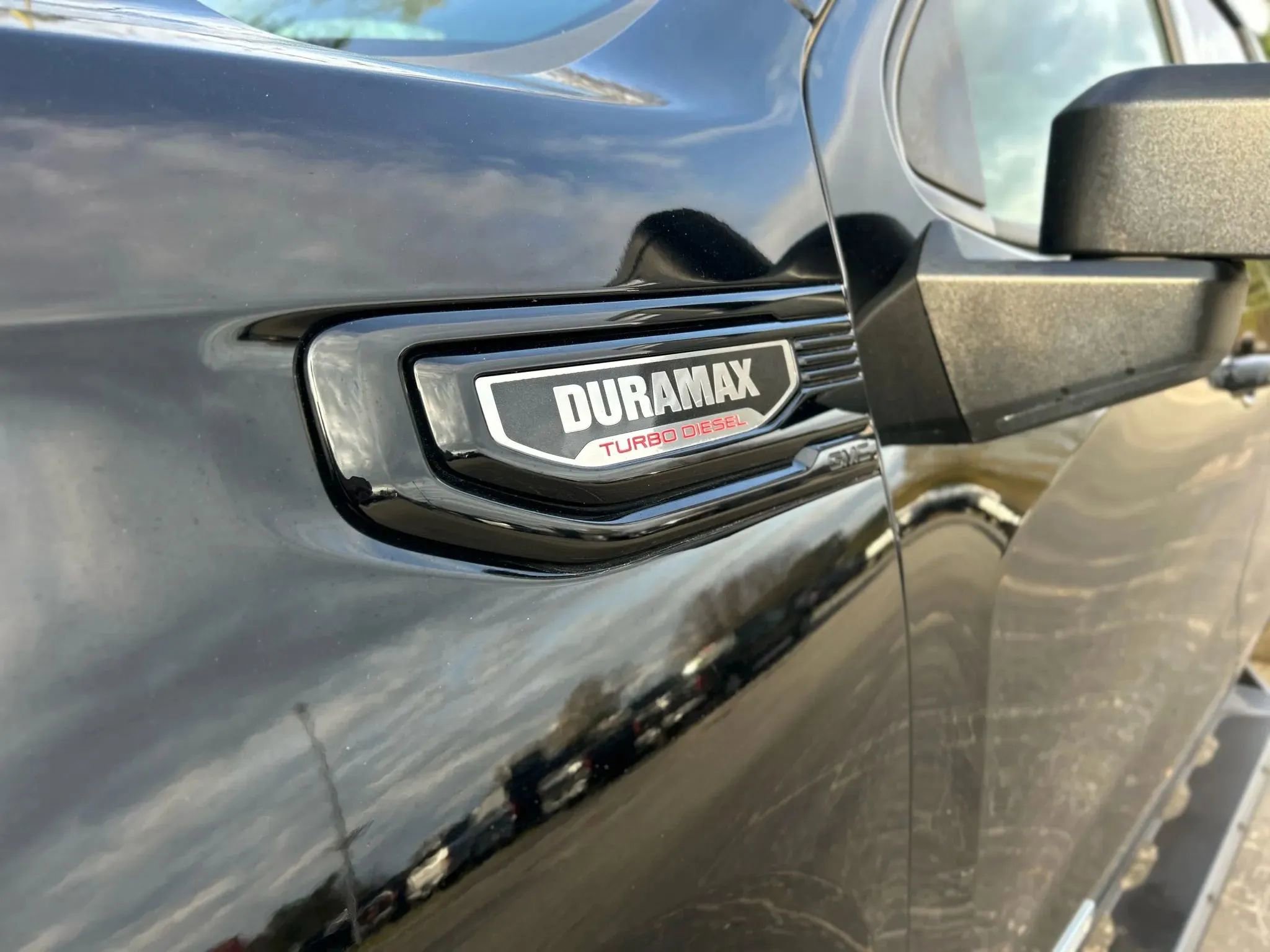 Used 2020 GMC Sierra 1500 Elevation w/ Elevation Value Package image 4