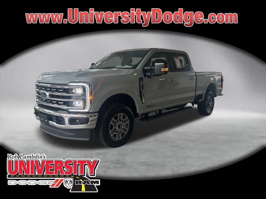 Used 2025 Ford F350 Lariat AWD/4WD image 1