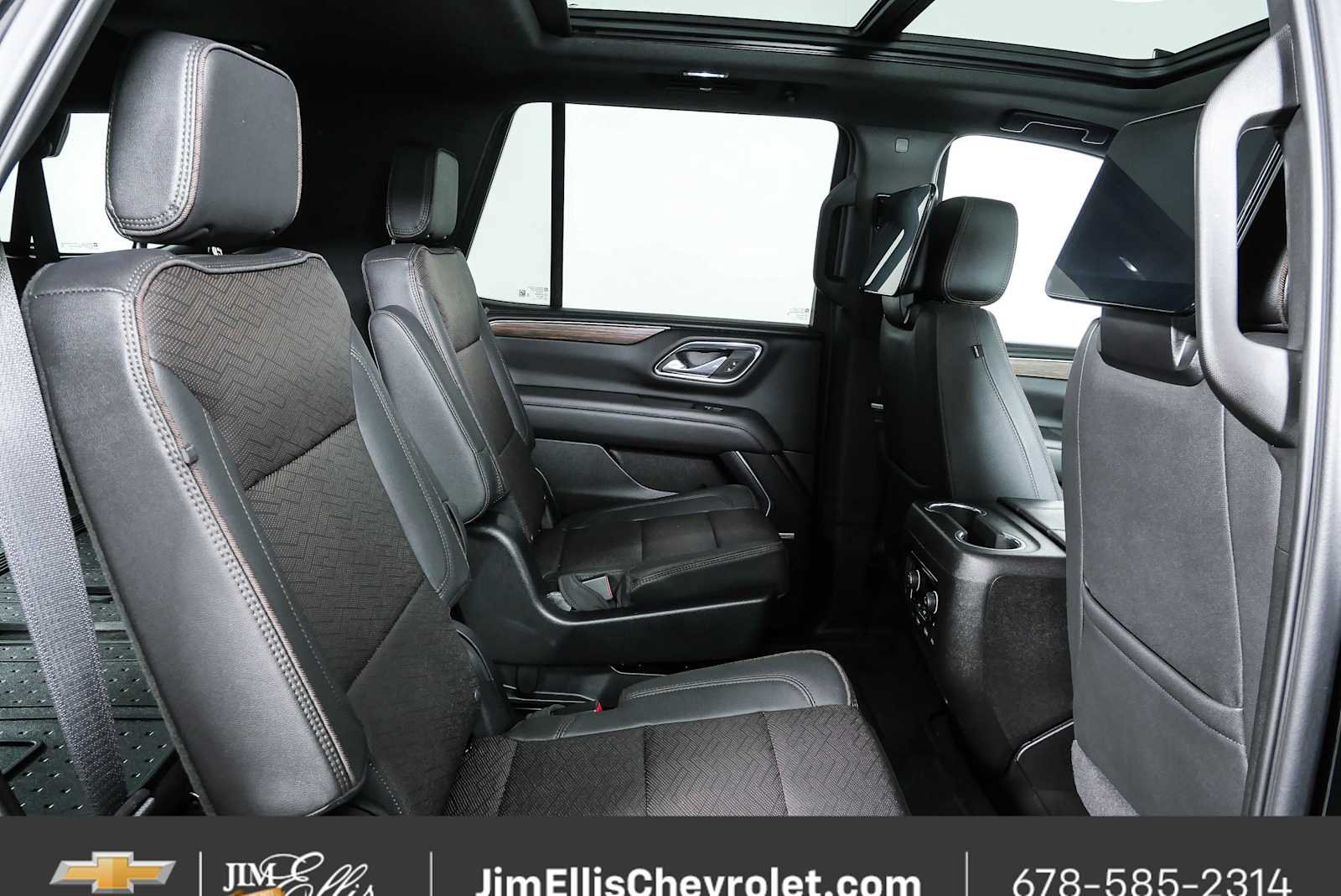 Certified 2023 Chevrolet Tahoe High Country AWD/4WD image 23