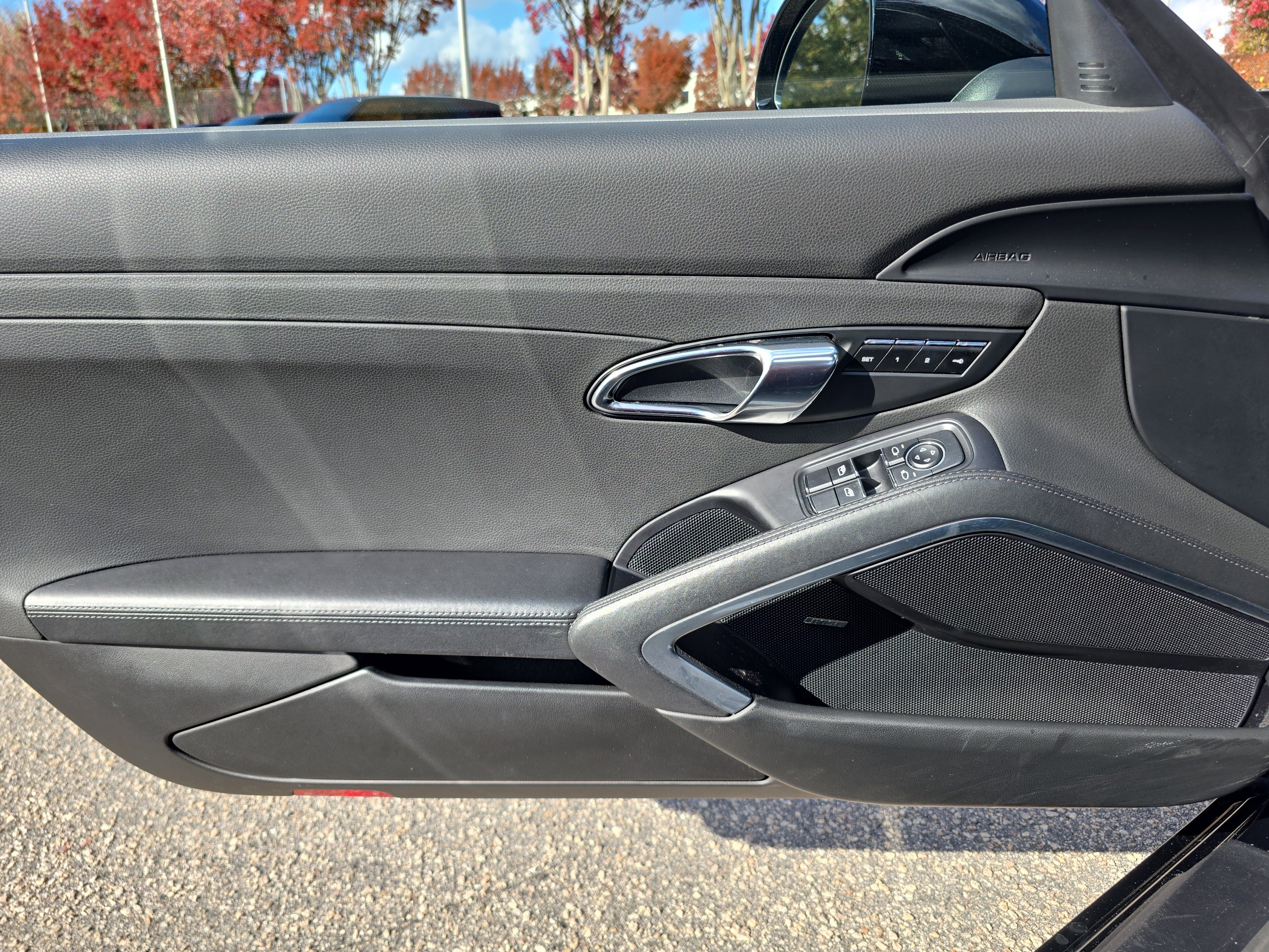 Used 2017 Porsche 911 Carrera image 24