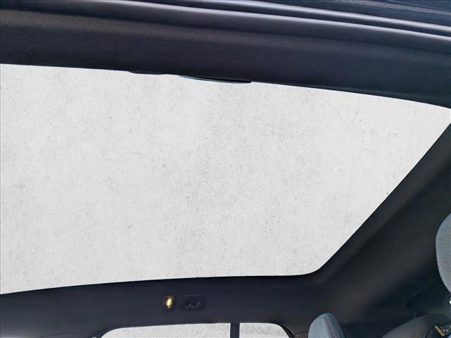 New 2026 Volvo EX30 Plus w/ Protection Package image 17