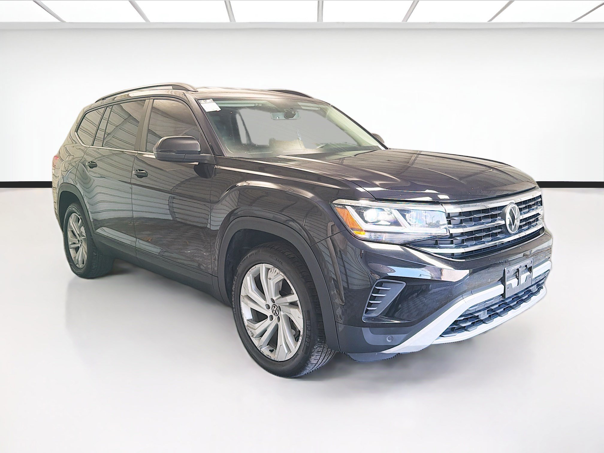 Used 2022 Volkswagen Atlas SE FWD image 3
