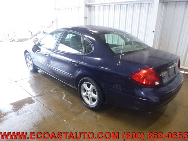 Used 2001 Ford Taurus SE image 4