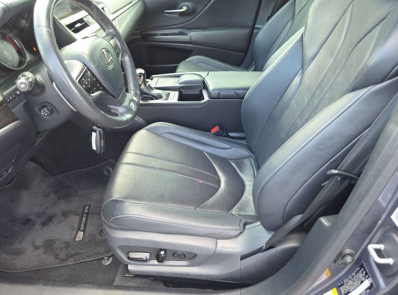 Used 2019 Lexus ES 350 F Sport w/ Accessory Package 2 FWD image 5
