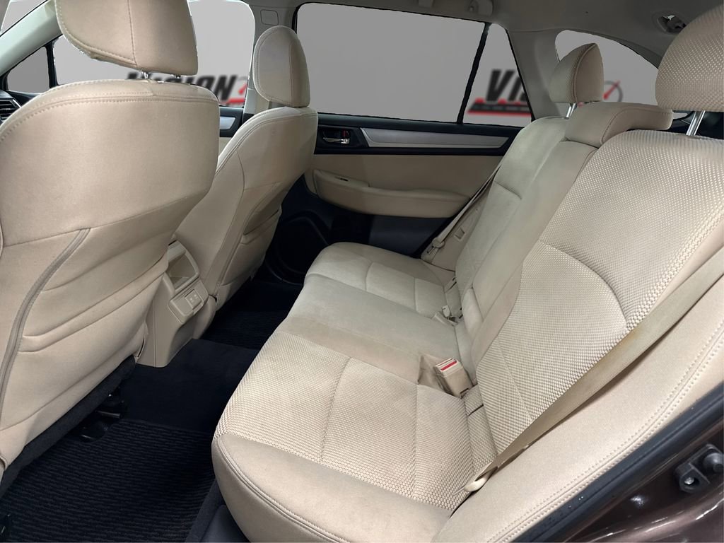 Used 2019 Subaru Outback 2.5i Premium image 10