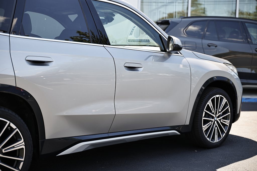 New 2026 BMW X1 xDrive28i w/ Convenience Package image 4