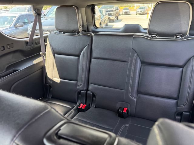 Certified 2024 Chevrolet Suburban Premier AWD/4WD image 13