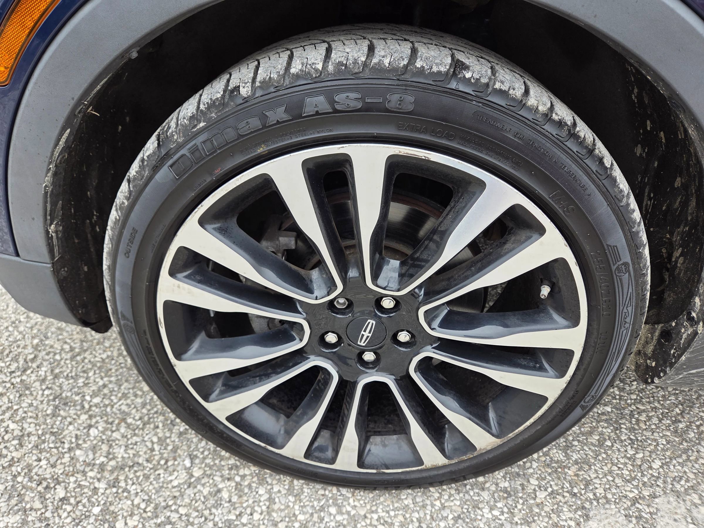 Used 2019 Lincoln MKC Reserve w/ MKC Climate Package image 12