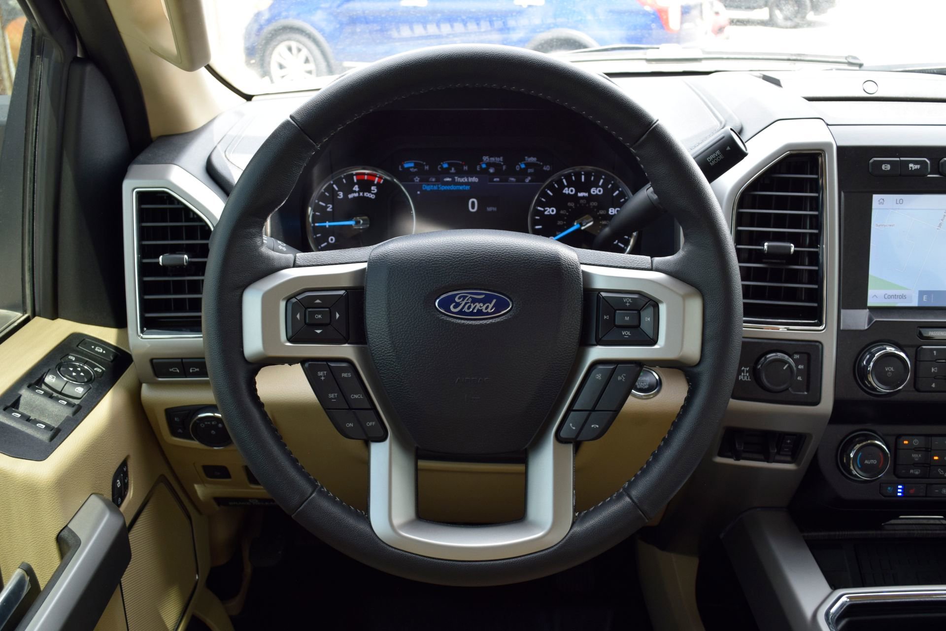 Used 2020 Ford F250 Lariat w/ Lariat Ultimate Package AWD/4WD image 8
