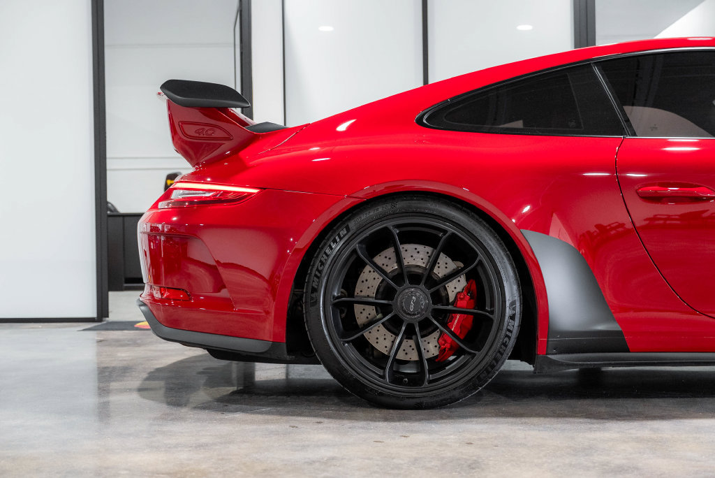 Used 2018 Porsche 911 GT3 RWD image 38