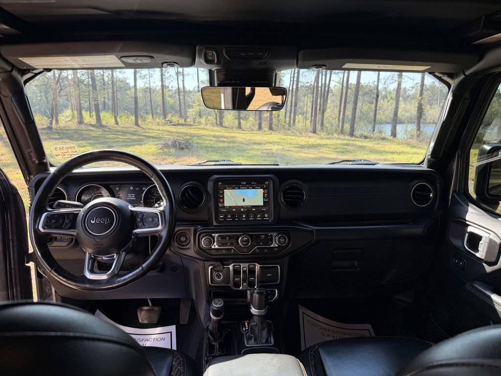 Used 2021 Jeep Wrangler Unlimited Sahara AWD/4WD image 18