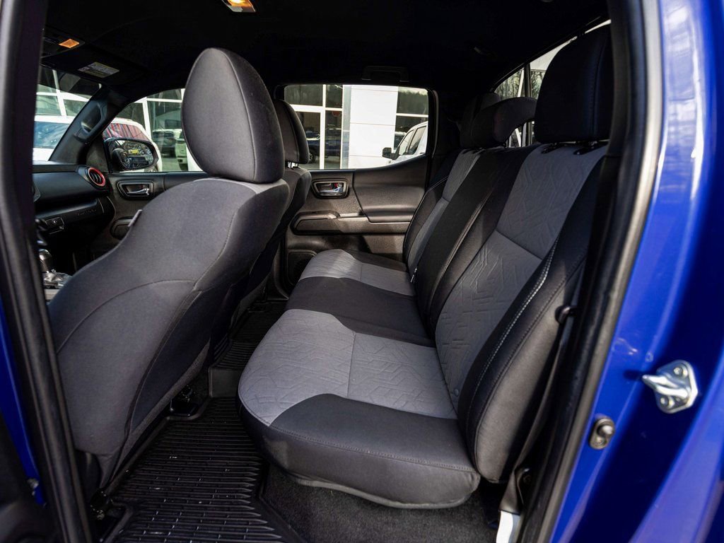 Used 2023 Toyota Tacoma TRD Off-Road w/ Technology Package image 27