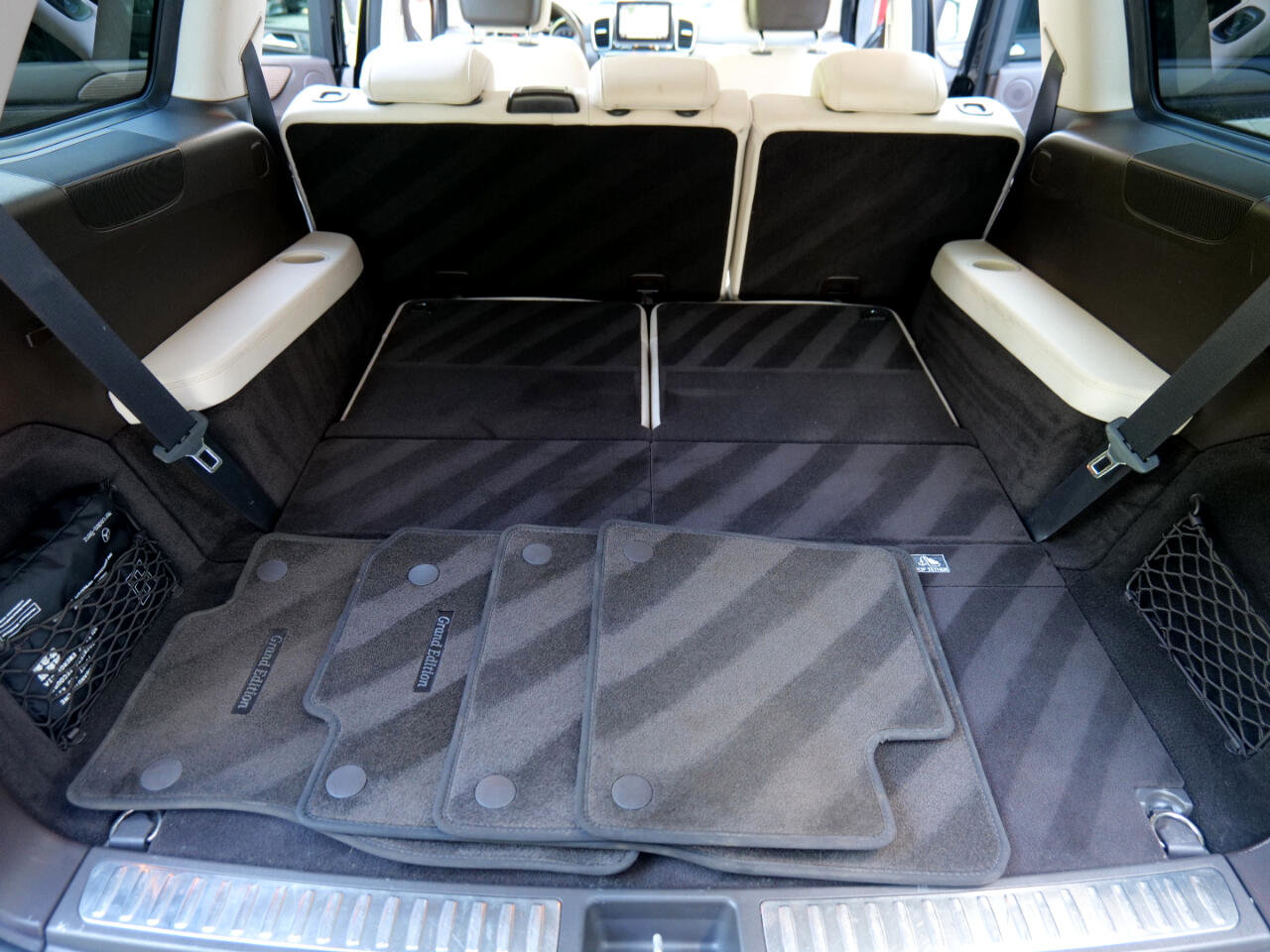 Used 2019 Mercedes-Benz GLS 450 4MATIC w/ Grand Edition Package image 61