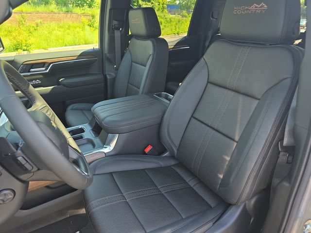 New 2026 Chevrolet Silverado 1500 High Country AWD/4WD image 15