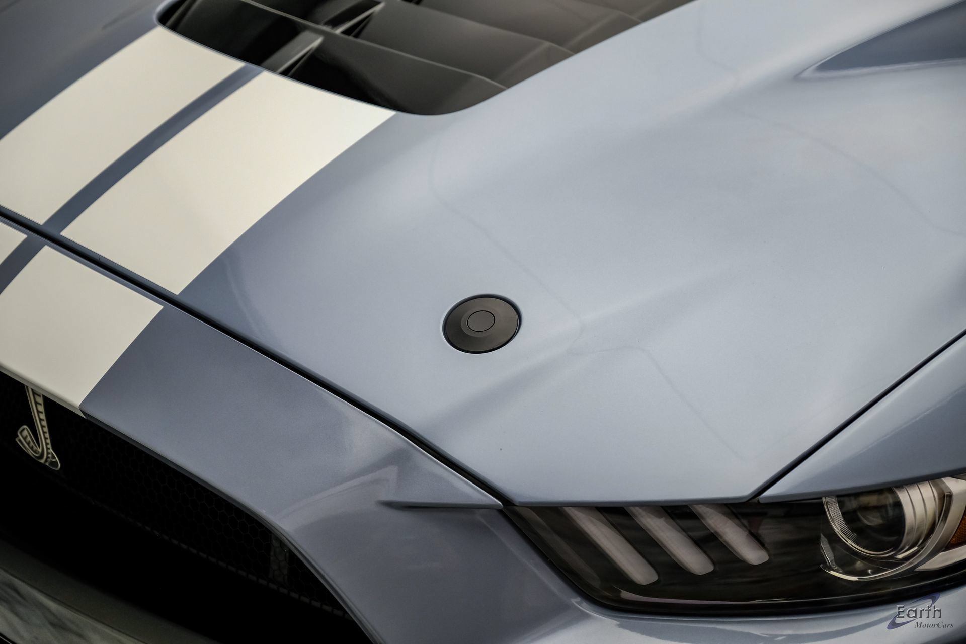 Used 2022 Ford Mustang Shelby GT500 w/ Technology Package RWD image 41