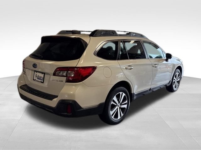 Used 2018 Subaru Outback 2.5i Limited AWD/4WD image 7