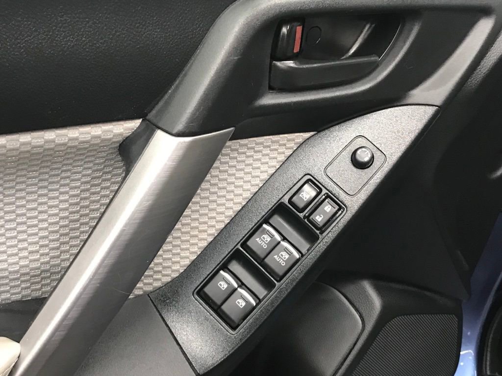 Used 2018 Subaru Forester 2.5i Premium image 10
