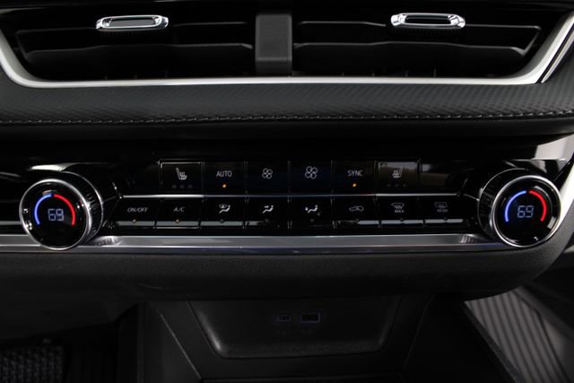 New 2026 Chevrolet Equinox LT image 8