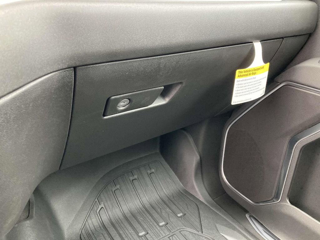 New 2026 GMC Sierra 1500 SLE w/ Preferred Package image 25