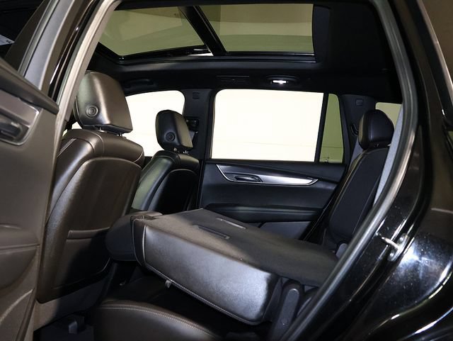 Used 2024 Cadillac XT6 Luxury AWD/4WD image 15