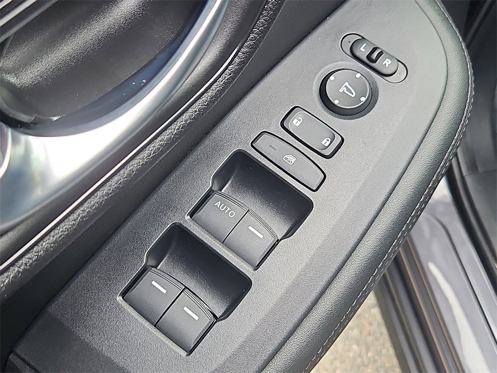 Certified 2024 Honda HR-V LX image 20