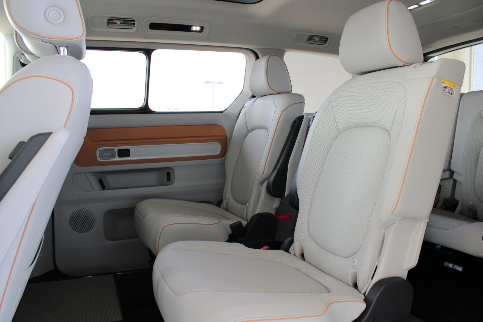 New 2025 Volkswagen ID. Buzz 1st Edition image 15