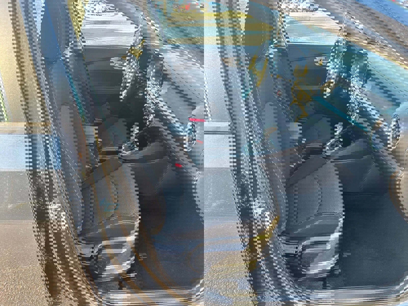 Used 2023 Kia Forte LXS image 13