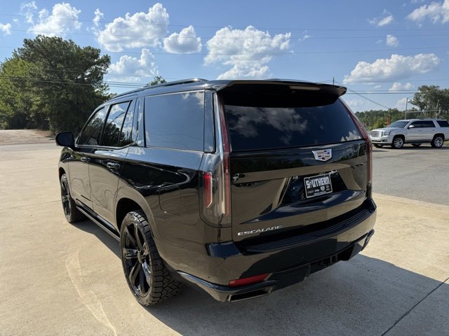 Used 2022 Cadillac Escalade Sport Platinum image 3