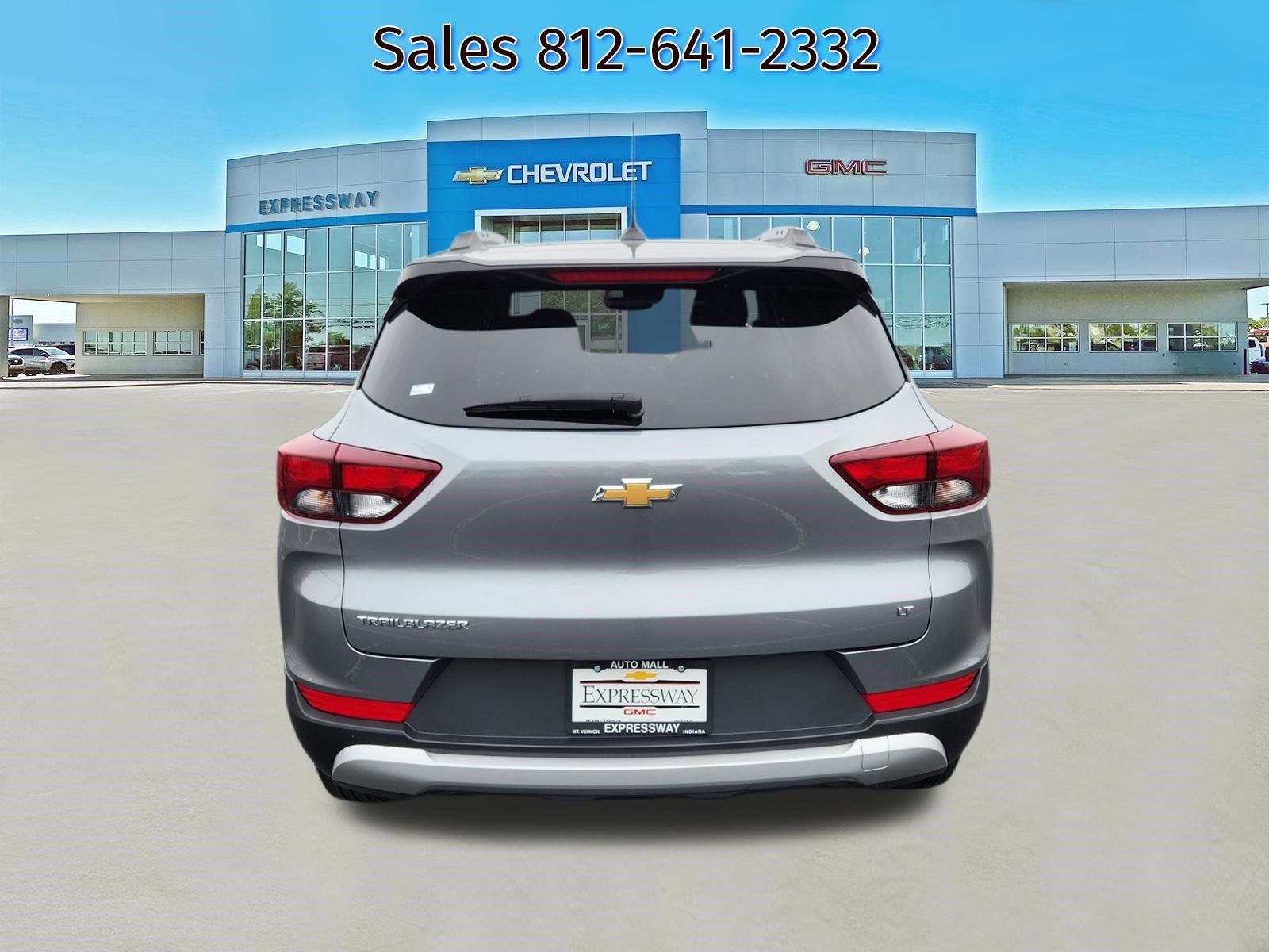 Used 2025 Chevrolet TrailBlazer LT FWD image 6