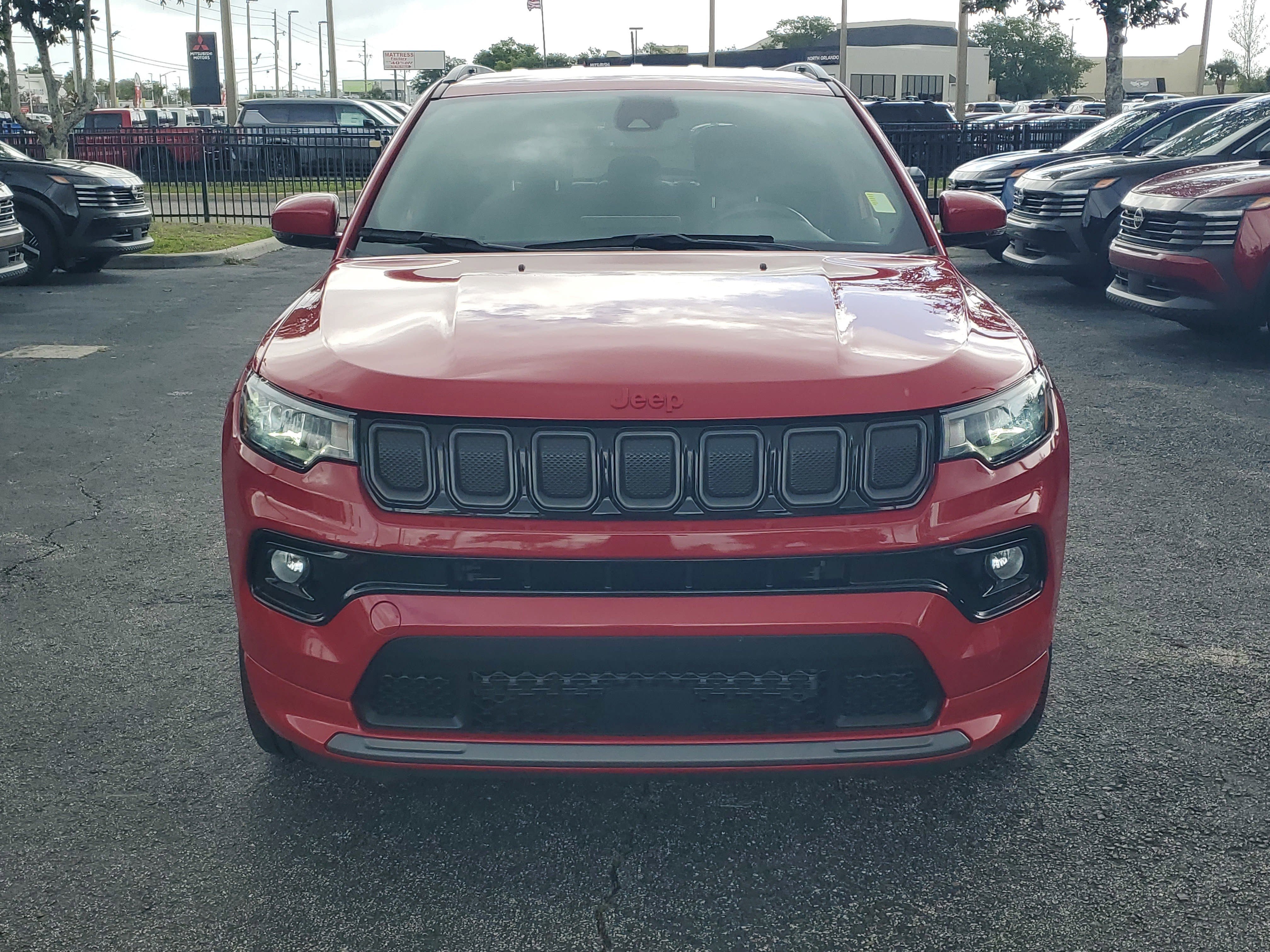 Used 2022 Jeep Compass Limited AWD/4WD image 2