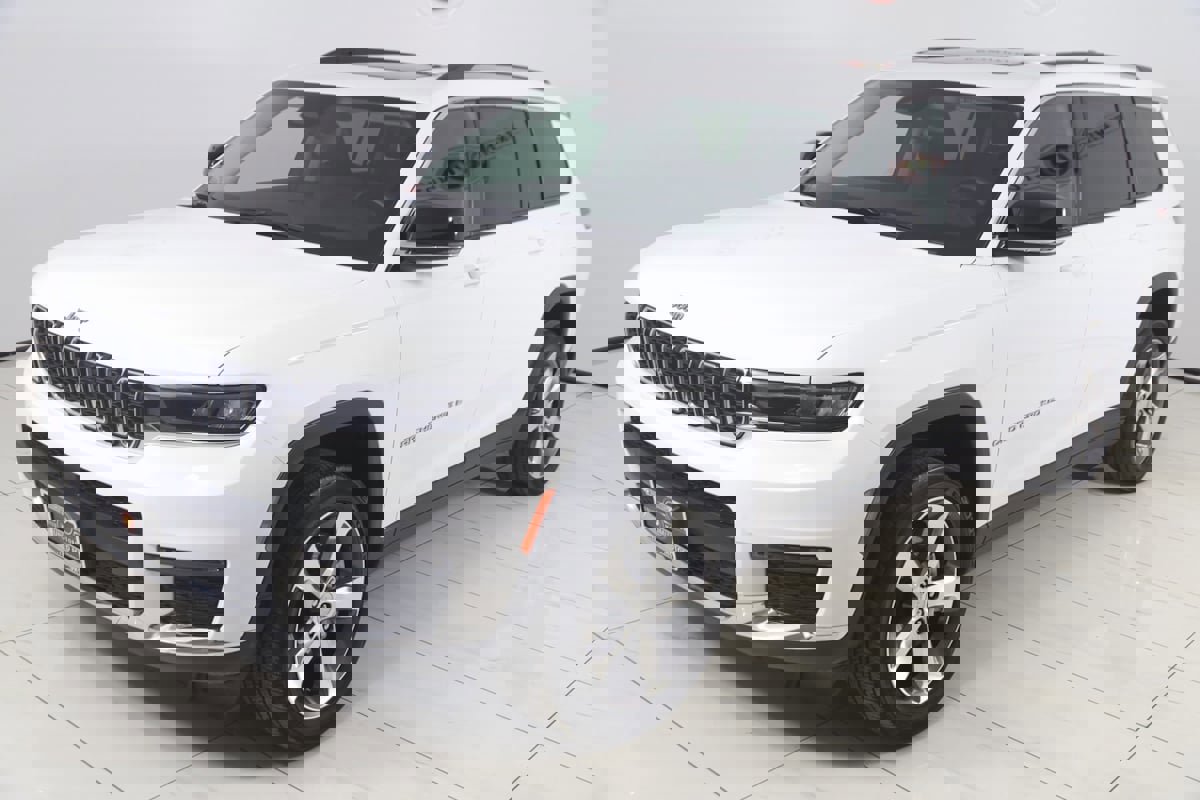 Used 2021 Jeep Grand Cherokee L Limited image 22