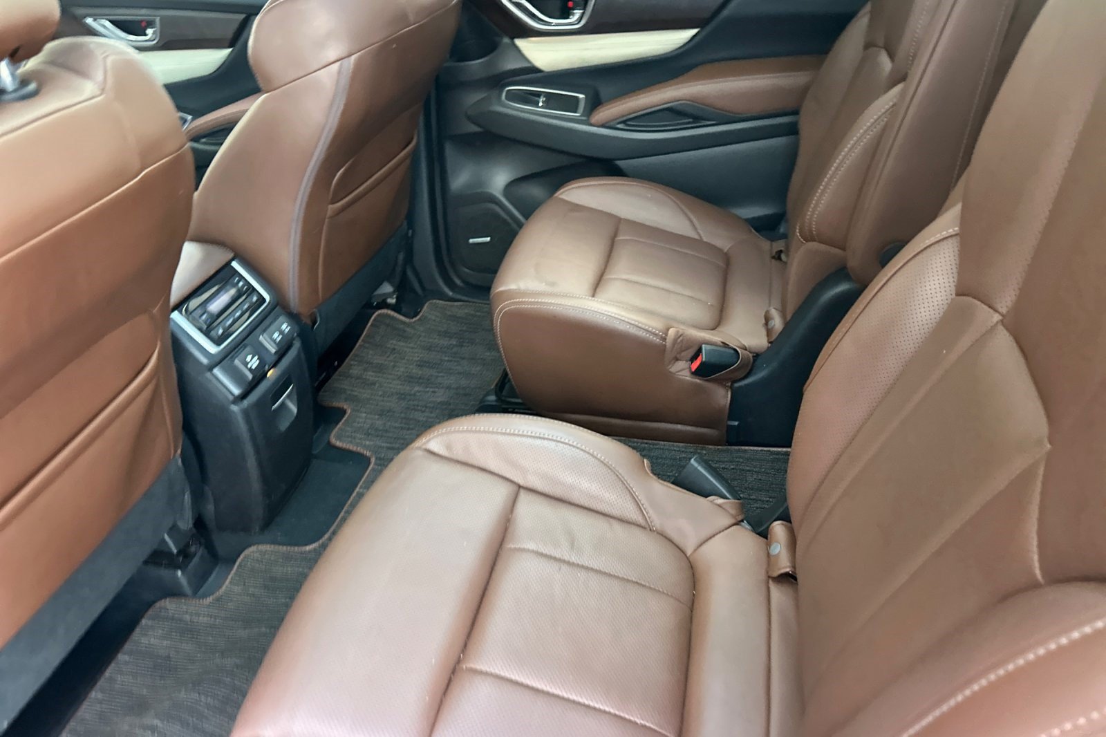 Used 2020 Subaru Ascent Touring w/ Popular Package #3 AWD/4WD image 26