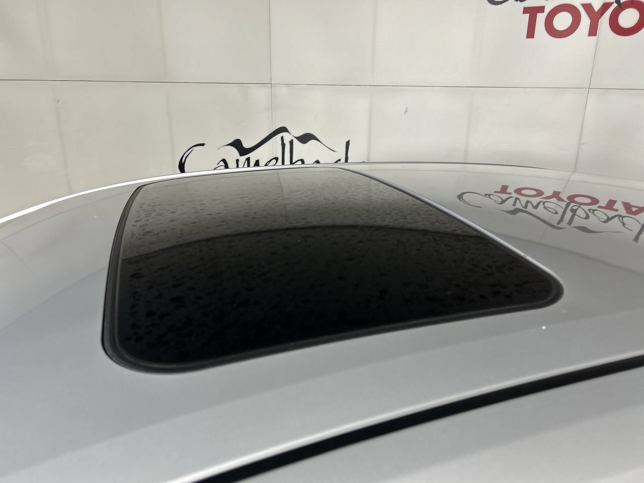 Used 2024 Toyota Corolla XSE FWD image 11