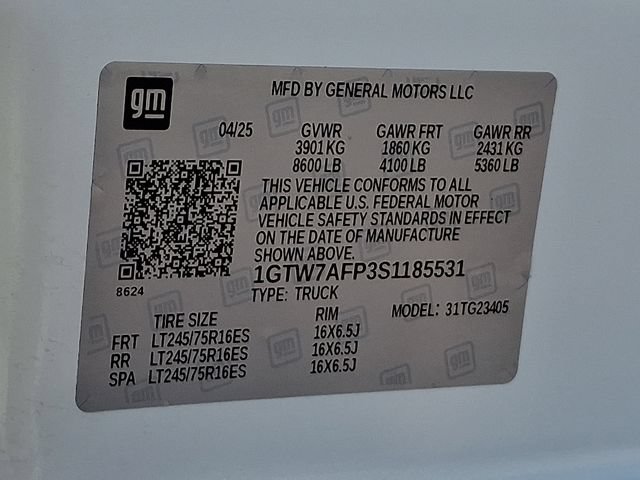 Used 2025 GMC Savana 2500 w/ Driver Convenience Package RWD image 30