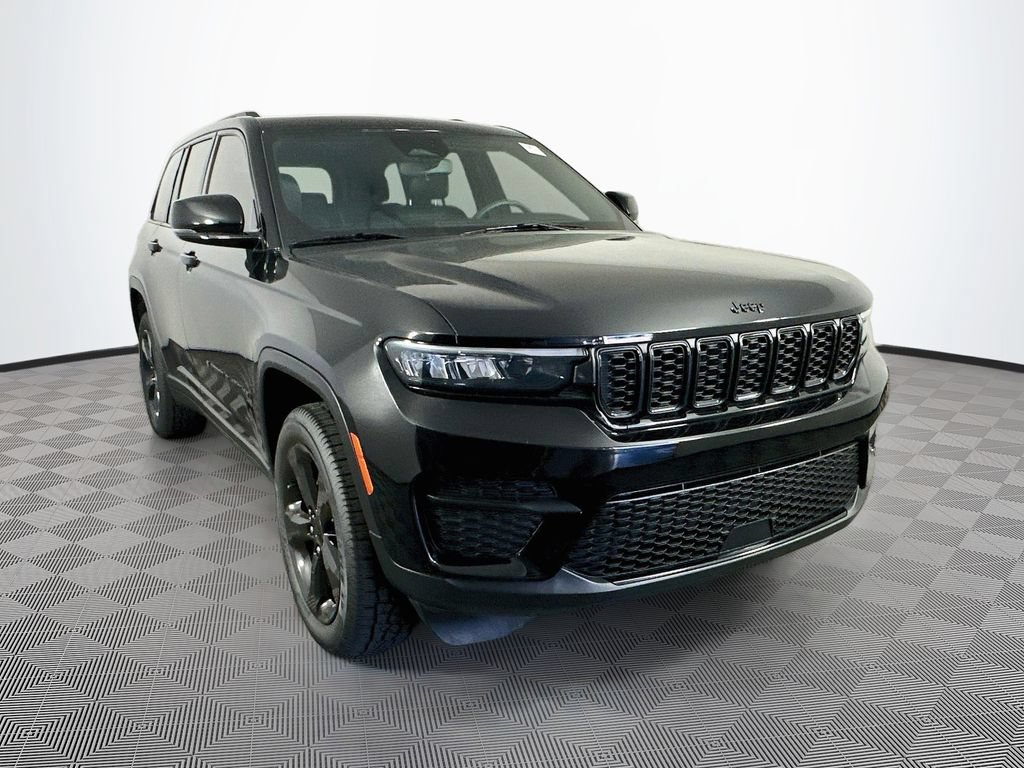 Used 2023 Jeep Grand Cherokee Altitude AWD/4WD video 2