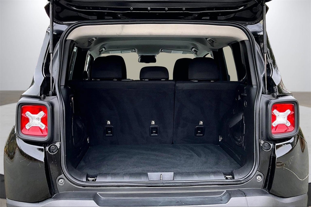 Certified 2023 Jeep Renegade Trailhawk image 25