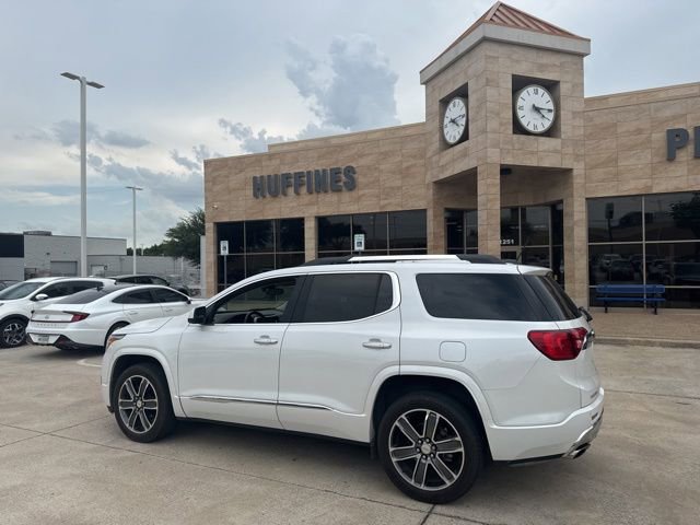 Used 2019 GMC Acadia Denali w/ Technology Package FWD image 12