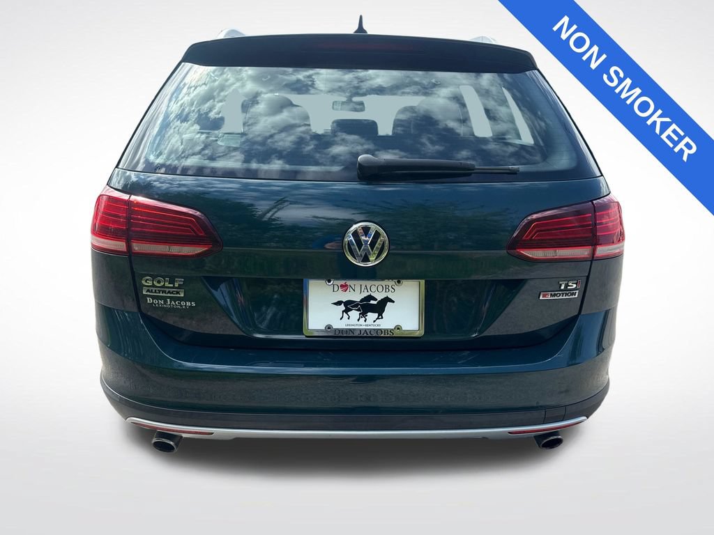 Used 2018 Volkswagen Golf Alltrack SE AWD/4WD image 4