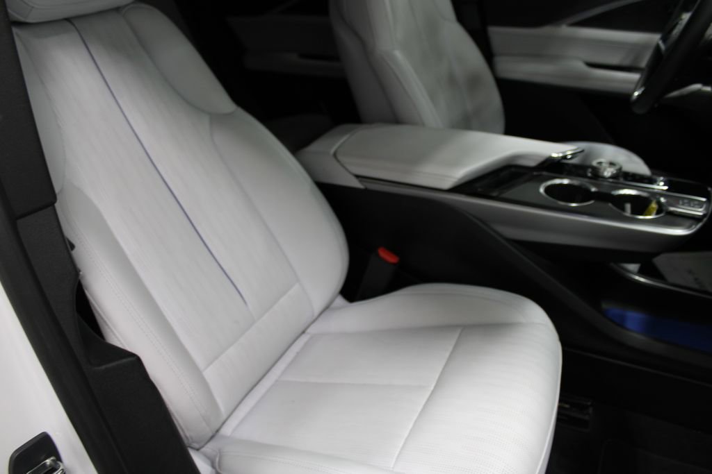 Used 2024 Cadillac Lyriq Luxury image 19