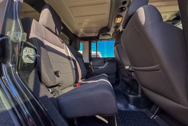 Used 2011 Jeep Wrangler Unlimited Sport image 39