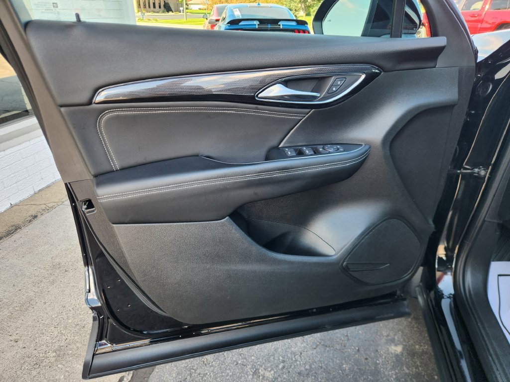 Used 2023 Buick Envision Preferred FWD image 23