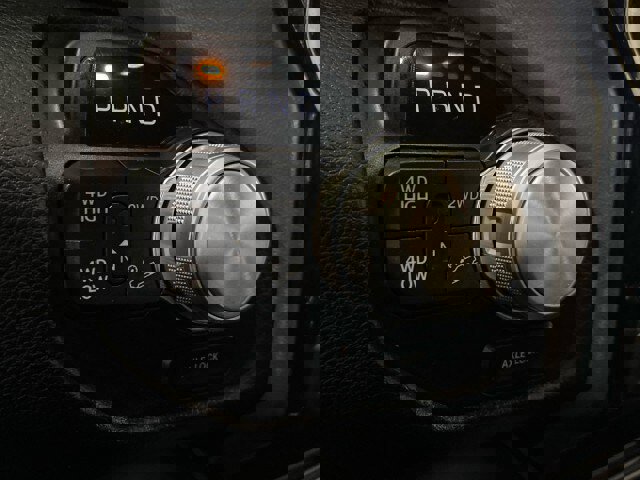 Used 2024 RAM 2500 Rebel w/ Towing Technology Group AWD/4WD image 25