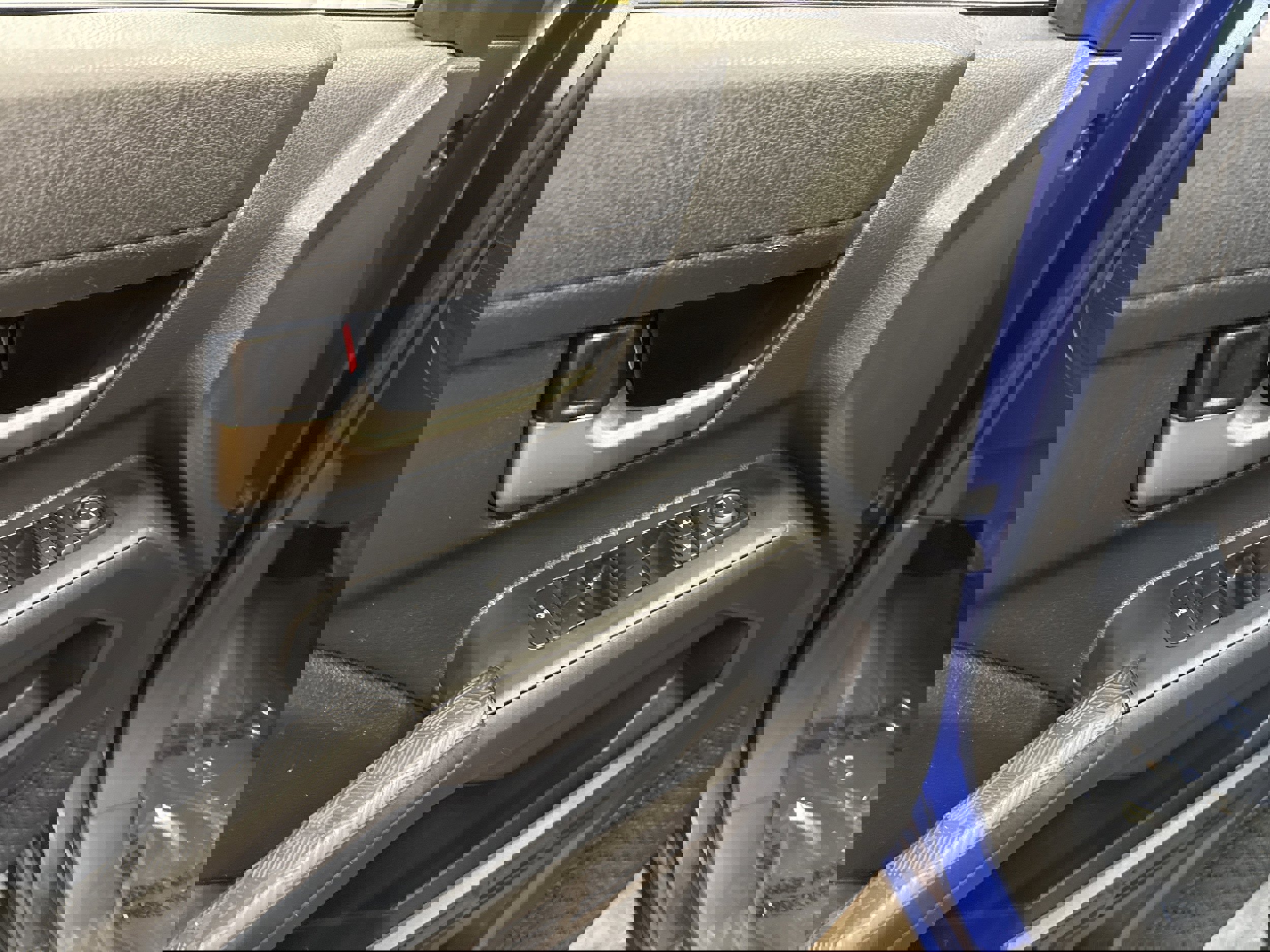 Used 2024 Toyota Tacoma TRD Off-Road image 24