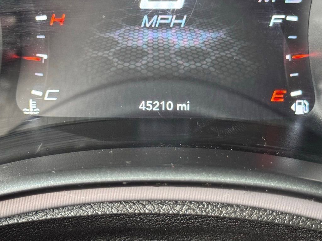 Used 2023 Dodge Charger SXT image 4