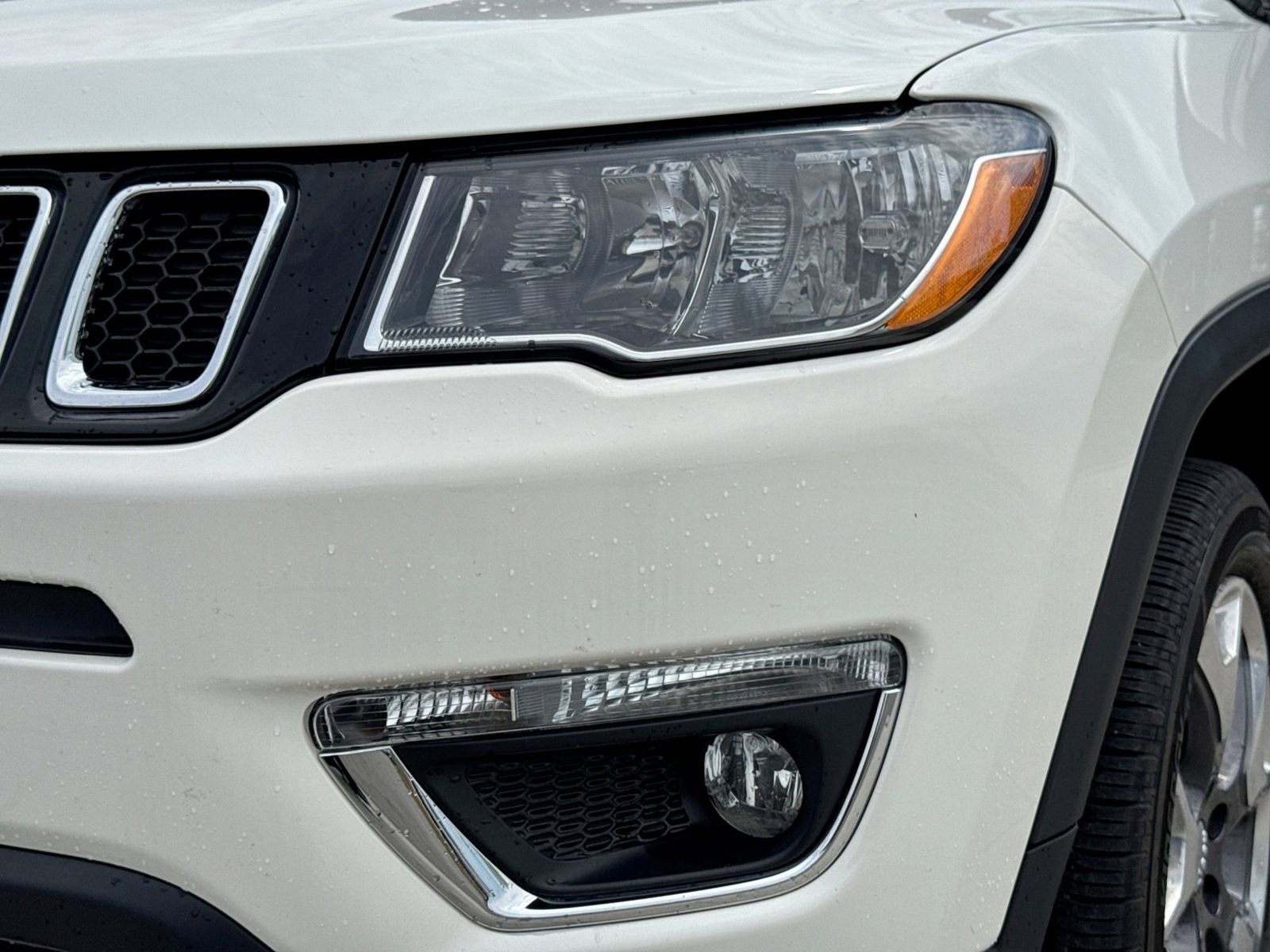 Used 2020 Jeep Compass Limited AWD/4WD image 12