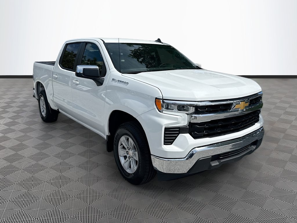 Used 2025 Chevrolet Silverado 1500 LT RWD image 4