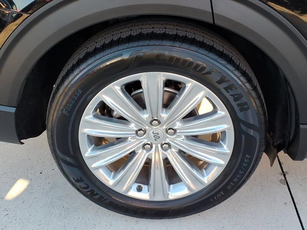 Used 2023 Ford Explorer King Ranch w/ Technology Package RWD image 13