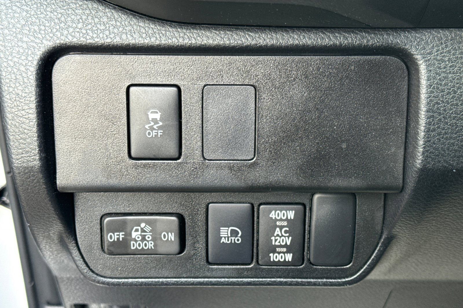 Certified 2023 Toyota Tacoma TRD Sport w/ Black Out Package (TMS) image 32