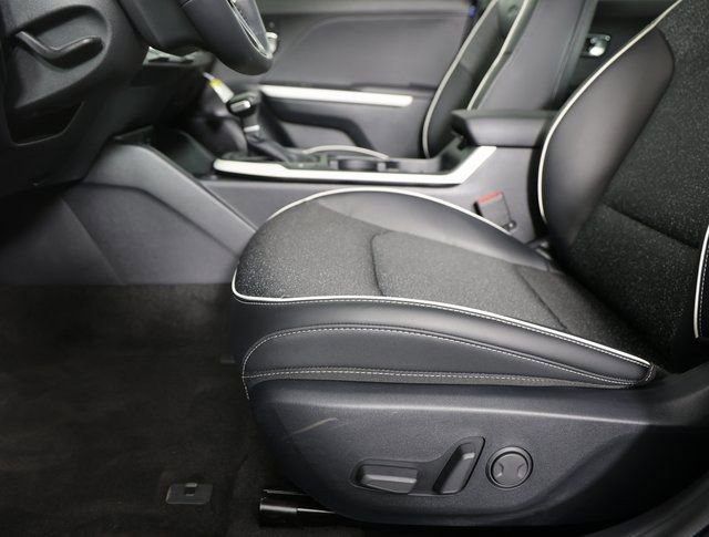 New 2025 Kia K4 GT-Line w/ GT-Line Sunroof Package image 11